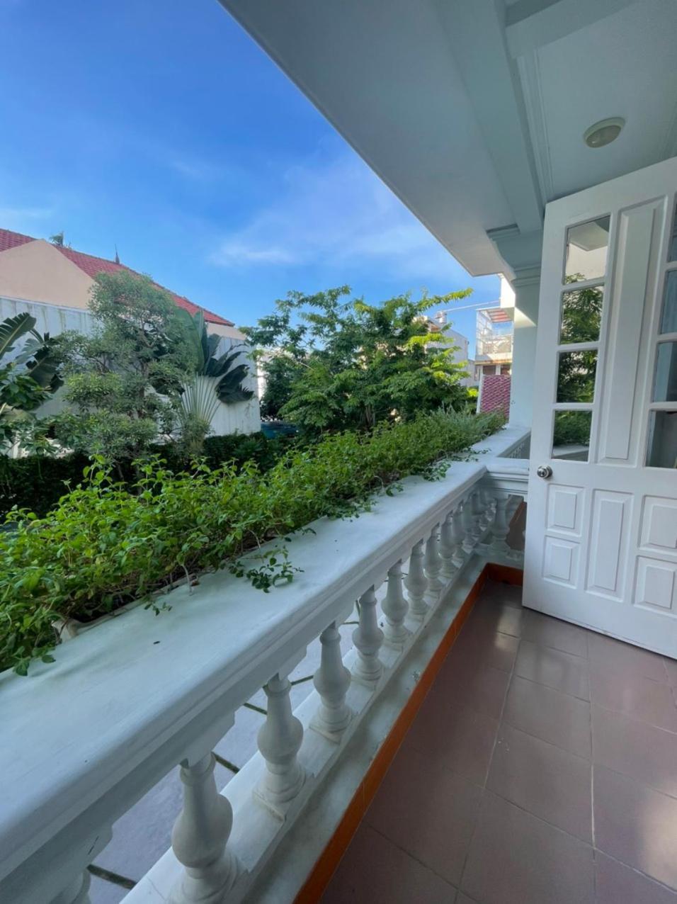 Tuong VI Hotel Hai Phong Exterior foto
